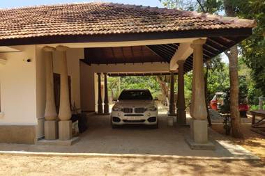 Siriniwasa Villa Induruwa