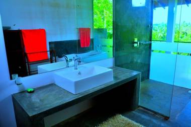 Jungle Heart Cabanas