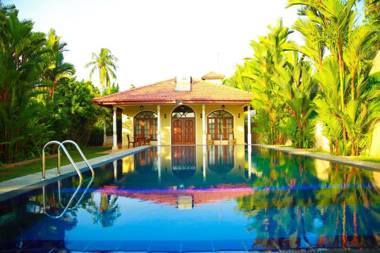 Bentota River Villa