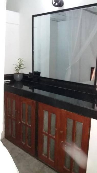 Sanjee'sHome & Lanka Ayurveda