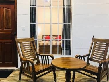 Inn Sea Horizon Ahungalla