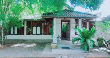 Gunas Guest House