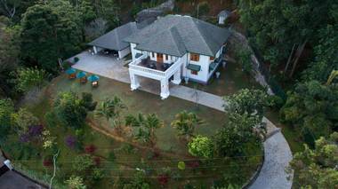 Manor House Boutique Villa