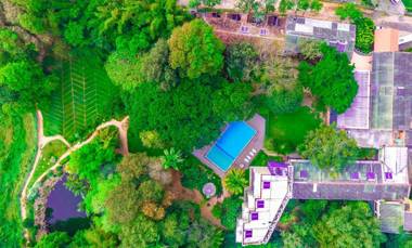 Miridiya Lake Resort