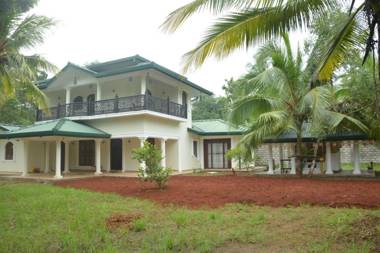 Pearl Crown Homestay