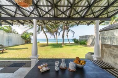 Lankamiya Beach Villa