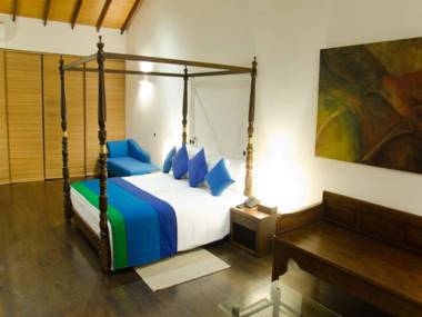 Aarya Lagoon Resort Kalpitiya