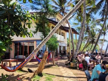 Beach Inns Holiday Resort