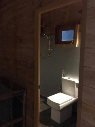 Seasons Four Eco Treehouse