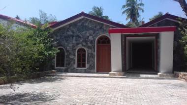 Earl's Red Kurunegala