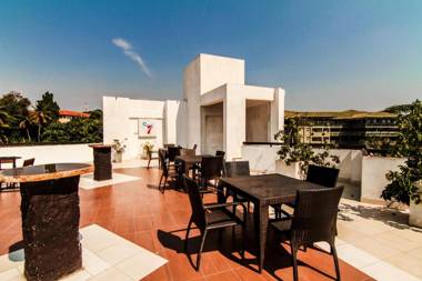 Saninro Hotel - Ragama