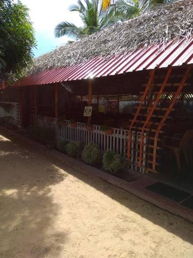 Beach Guest House Addalaichenai