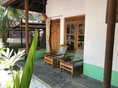 Nice Place Beach Hotel