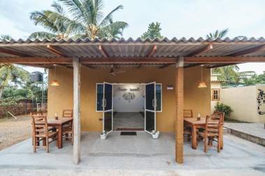 Alcatraz Hostel Arugam bay