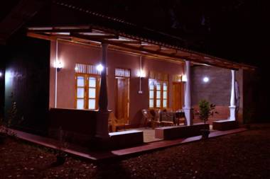 Leesa Villa Safari Resort