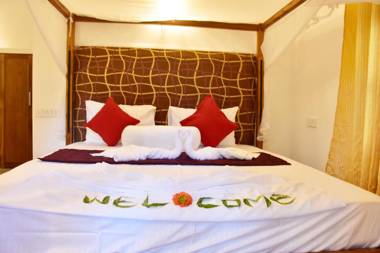 Safari Queens Resort