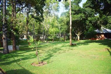 Nildiya Riverside Safari Hotel