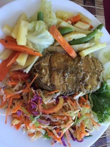 Larn's Villa Hotel & Apartment