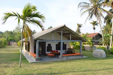 Ocean Cottage - Frangipani