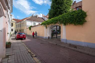 Grand Duke Apartments