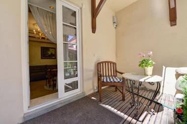 Luxury Pilies Avenue Apartment