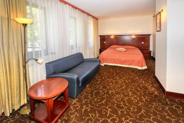 Guest House & Villa Astoma