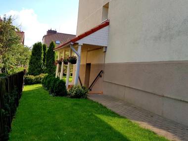 Deluxe Jacuzzi Apartment