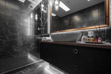 Panorama-27 Jacuzzi Apartment