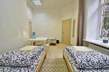 Laisves Avenue Hostel "Easy Kaunas"