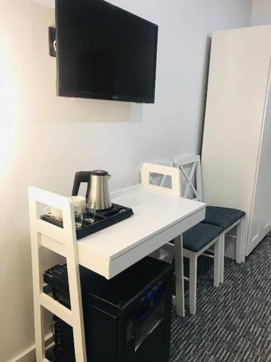 R plius "Easy Kaunas"