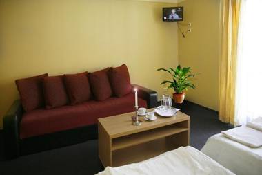 Restoranas - Svečių Namai - Restaurant - Guest House Perkūnkiemis