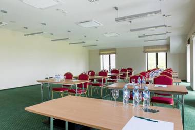 National Golf Resort