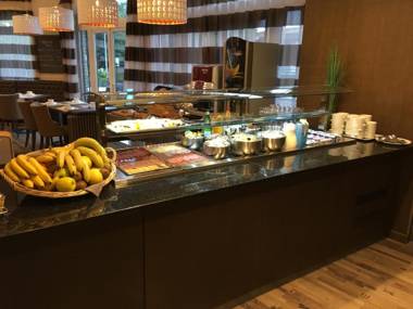 Threeland Hotel