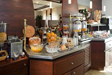 Cottage Logis Hôtel - Restaurant