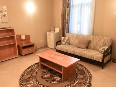 Room in Guest room - Valensija - Family room 2 adults 2 children