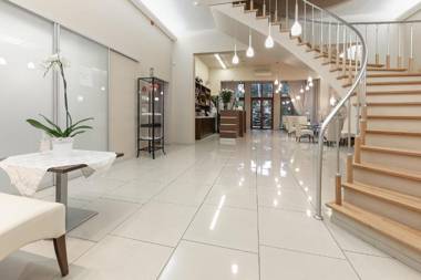 Valensija Studio Apartment Hotel