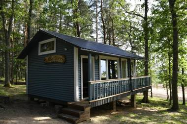 Kempings Ezerpriedes