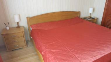 Cat Garden Riga Airport Apartments