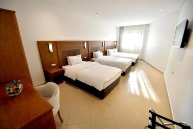 Hotel El Djenina