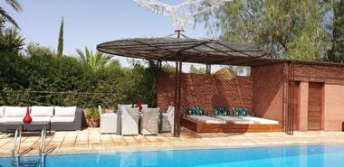 Very Chic Private Villa With Garden And Pool