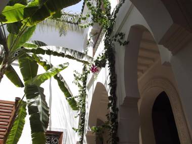 Riad Les Bougainvilliers