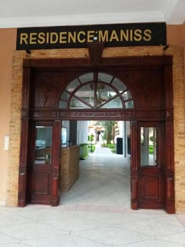 Manis Apartment Set in a Hotel Area