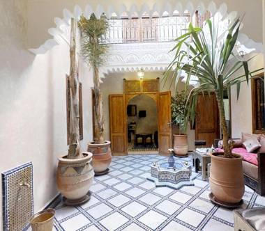 Riad abaka by ghali 2