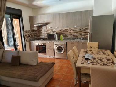 APPARTEMENT DANS RESIDENCE touristique