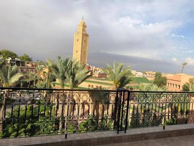 “yallah”riyad Triplex For 6 Persons Max