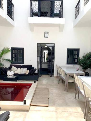 5 bedrooms villa with city view private pool and furnished terrace at Medina Marrakech