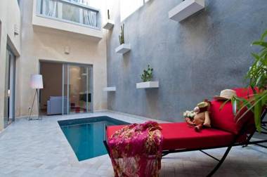 RIAD ROMANA
