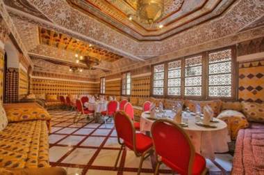 PALAIS LARAICHI Riad la porte bleue