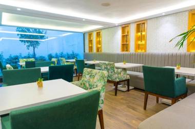 WINDSOR HOTEL CITY CENTER