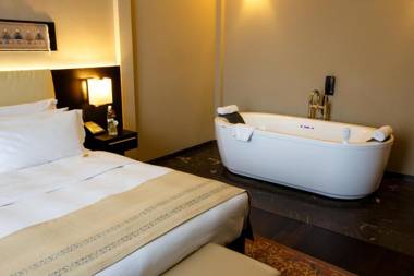 BERDS Chisinau Mgallery Hotel Collection